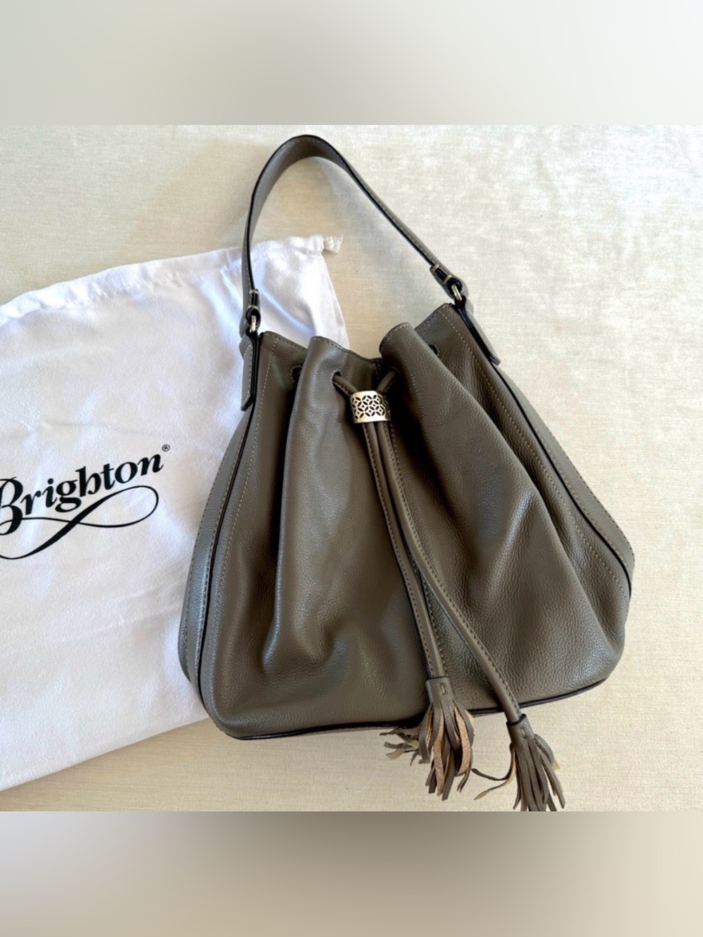 BRIGHTON Calliope pewter/ gray tassel drawstring hobo bag. Excellent condition! - Picture 1 of 11